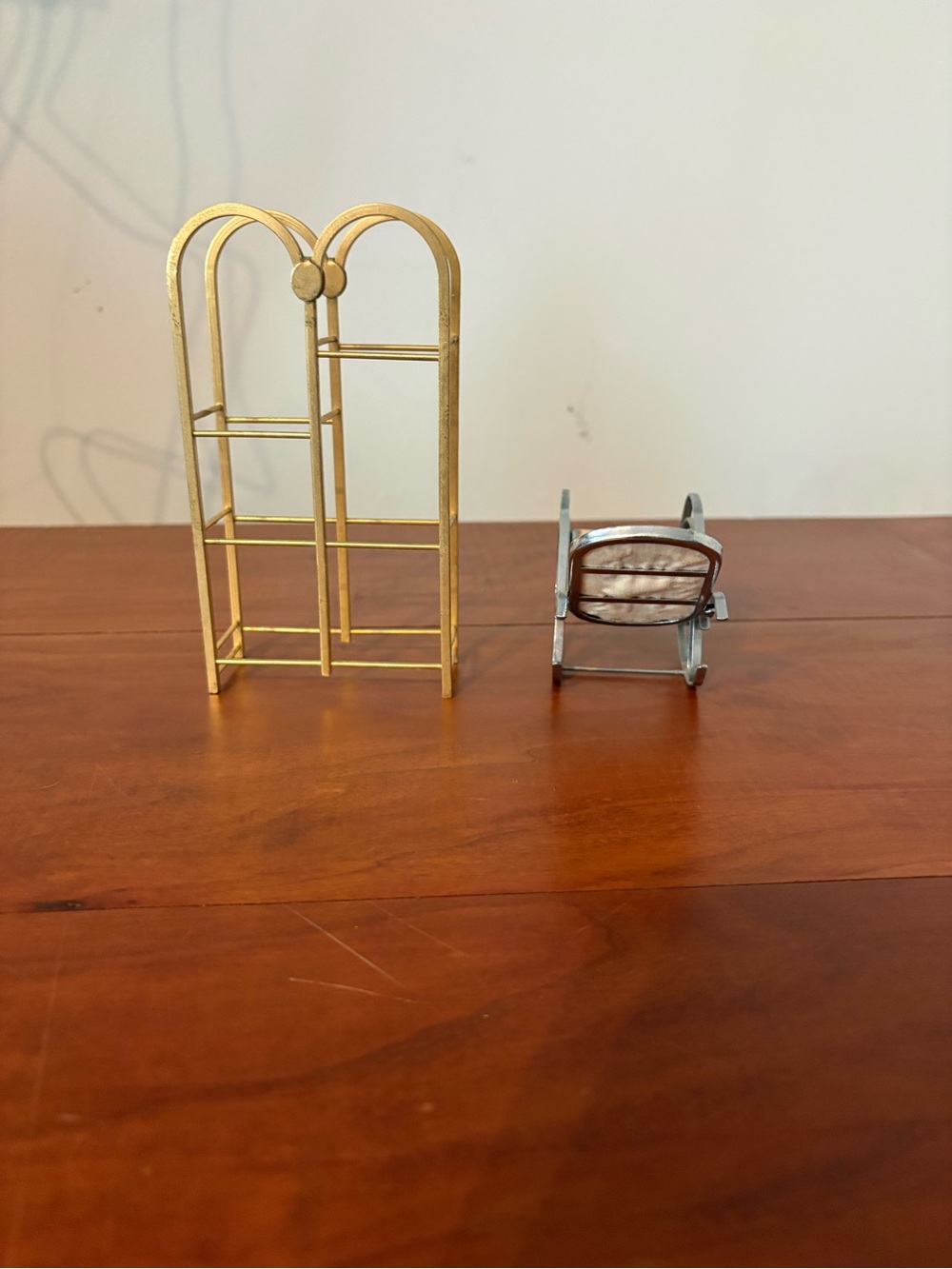 Miniature Metal Rocking Chair & Gold Rack Dollhouse Furniture - Picture 4 of 9